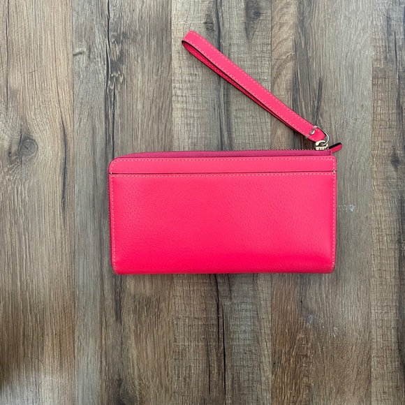 Kate Spade Wallet - Picture 3 of 5
